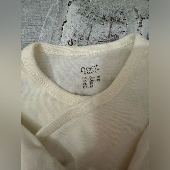 Nest Designs Sleep Sack with Onesies bundle 0-6 months - Picture 8 of 10